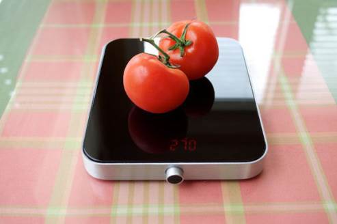 the cloer digital kitchen scale will fit in every kitchen