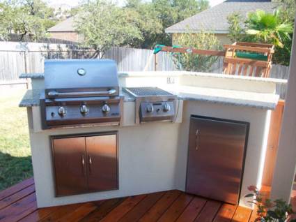 small outdoor kitchen