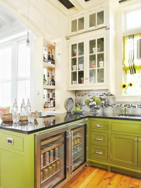 apple green kitchen 