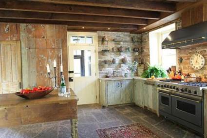 rustic farmhouse kitchen