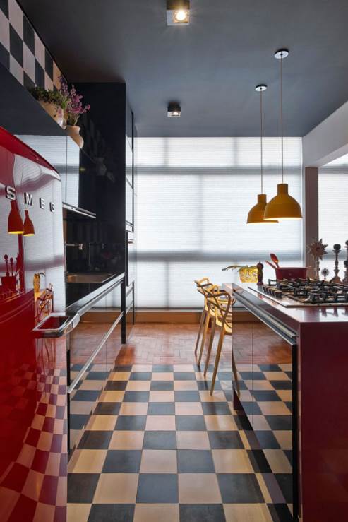 black and white kitchen tiles