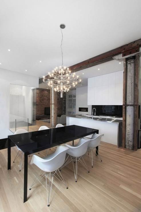 dining table with big chandelier