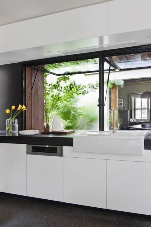 beautiful white kitchen sink