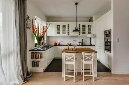 cottage kitchen