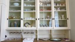 organized_kitchen_furniutre