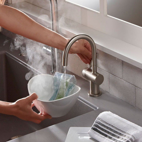 Top 5 Instant Hot Water Dispensers + [guide] How to Choose an Instant